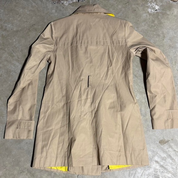 Tommy Hilfiger Tan Double-Breasted Trench Coat - Picture 3 of 4